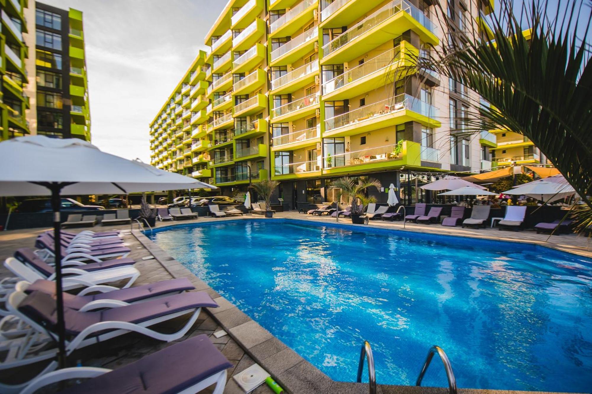 Purple Onyx - Pool & Spa Beach Resort ナボダリ エクステリア 写真