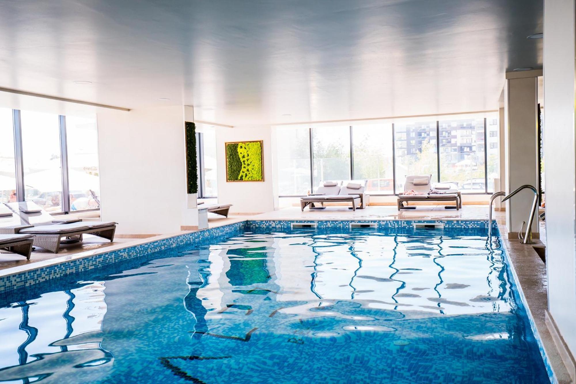 Purple Onyx - Pool & Spa Beach Resort ナボダリ エクステリア 写真