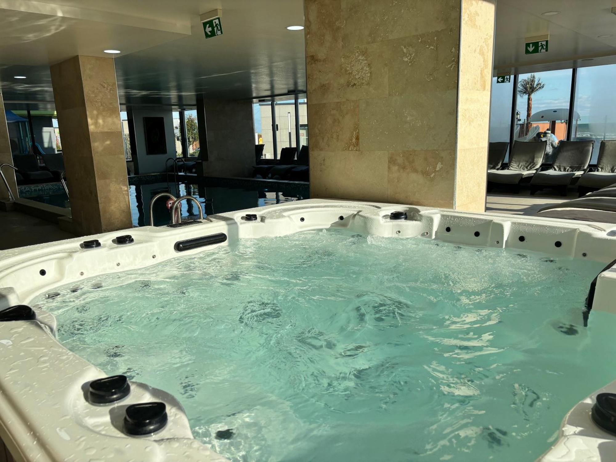 Purple Onyx - Pool & Spa Beach Resort ナボダリ エクステリア 写真